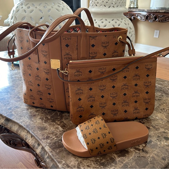 Authentic MCM Set - Picture 2 of 9